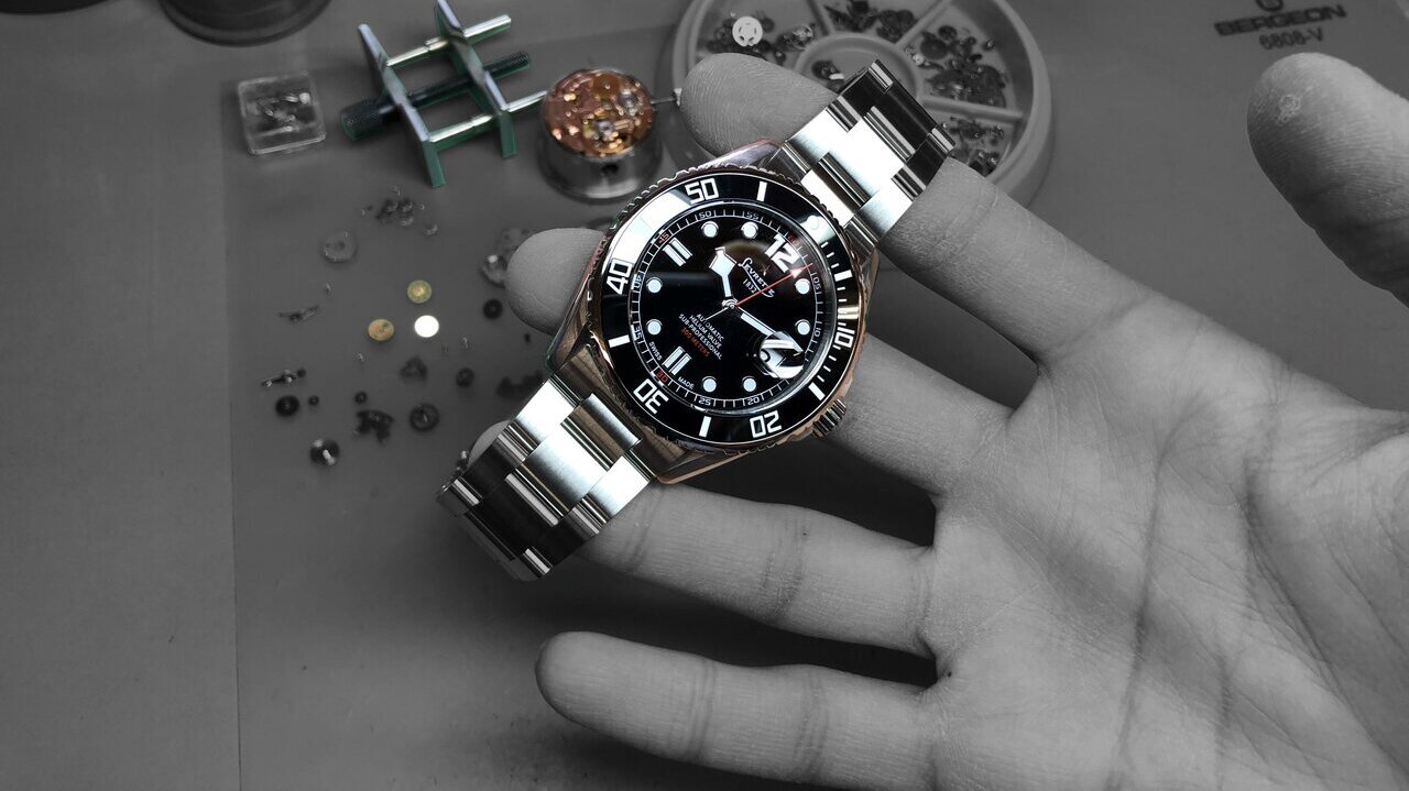 Collezionismo orologio levrette 2025